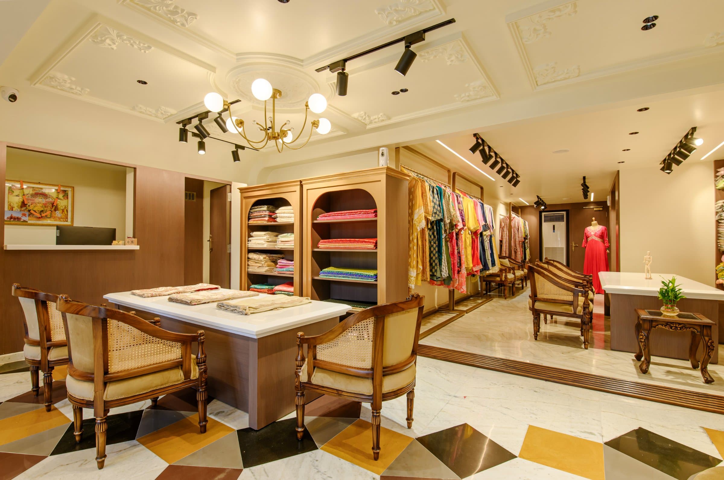 Royal Cut — image 3
